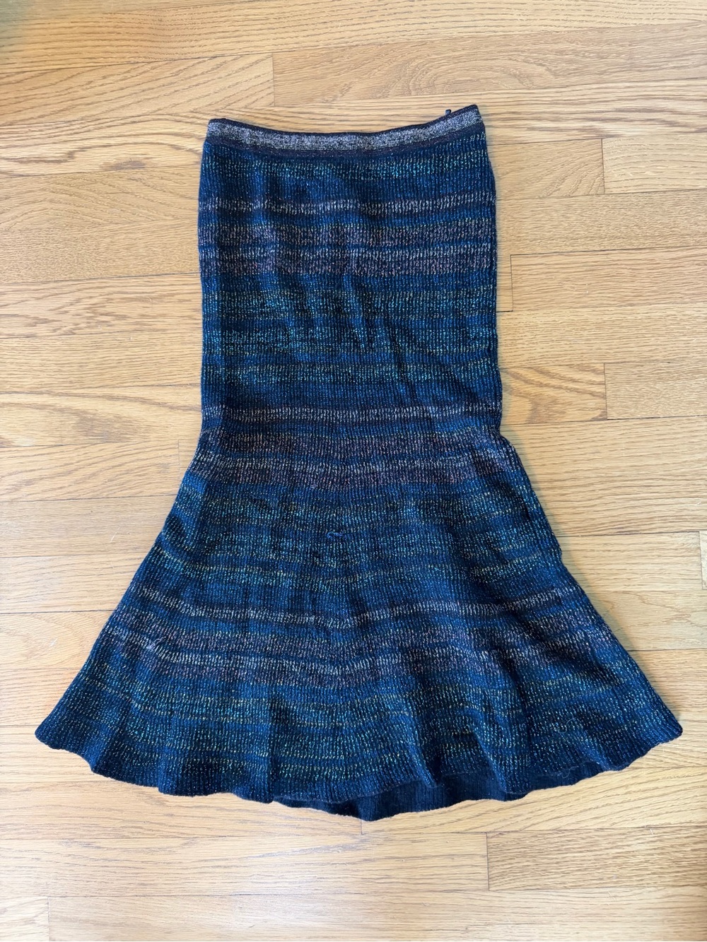 BCBGMaxAzria Blue and Green Knit Flared Skirt